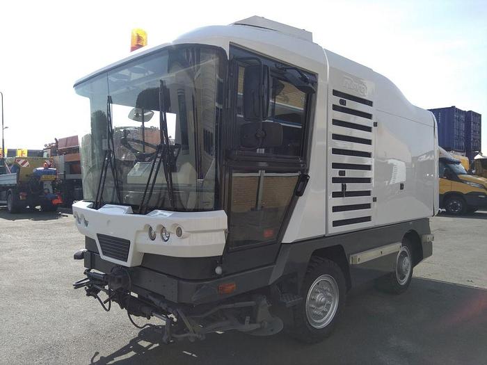 Gebruikt 2011 Ravo 530 ST