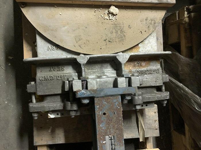 Used DeZURIK 150CWP 304 GATE/SEAT NBR BODY SIZE 14" KNIFE GATE VALVE Model: 96190 94R001