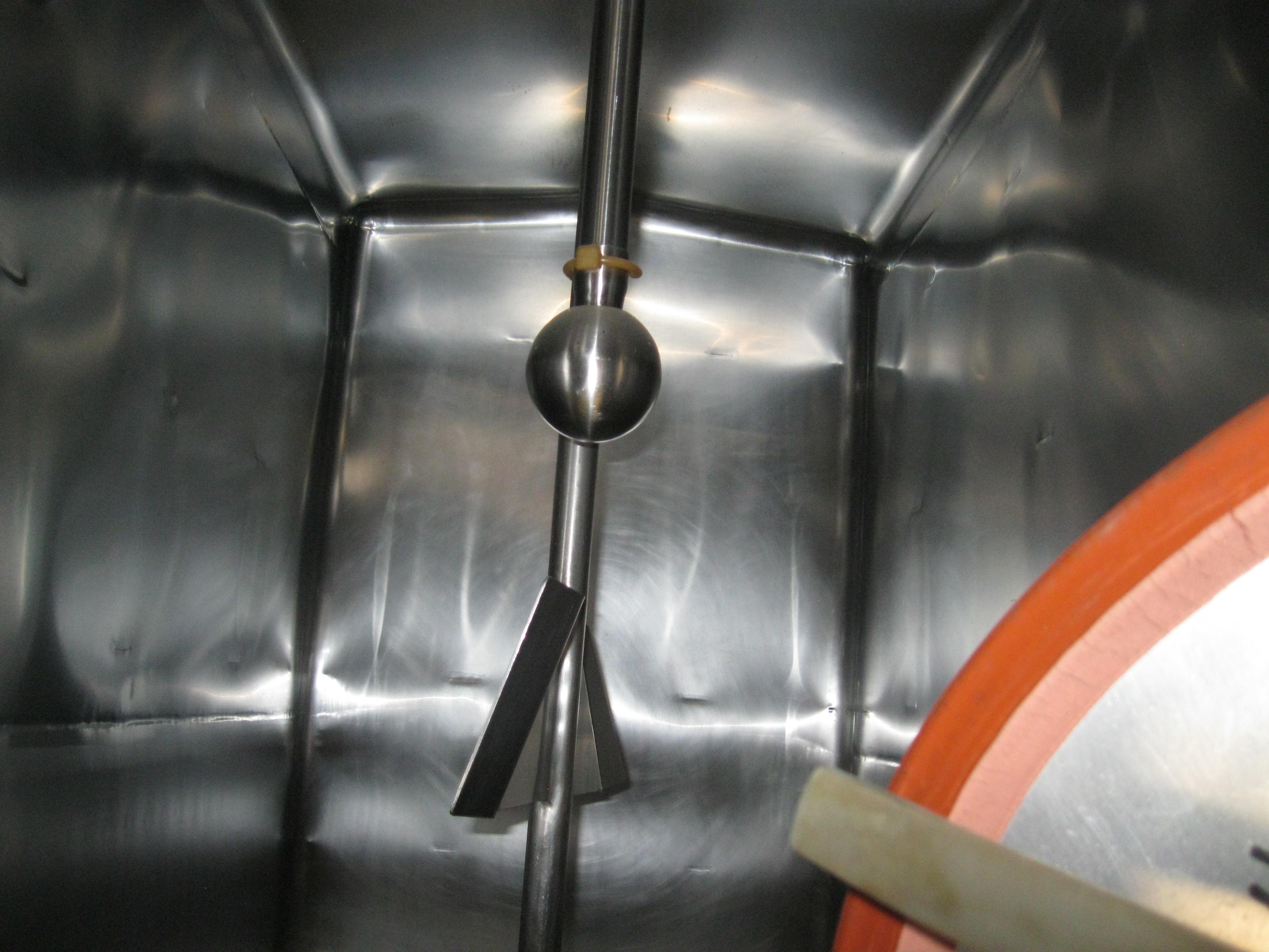 Usado 1000 GALLON PURITY HORIZONTAL STORAGE TANK