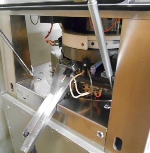 Used F 11640 D - Tablet Press KORSCH PH 300 - 43 Stations