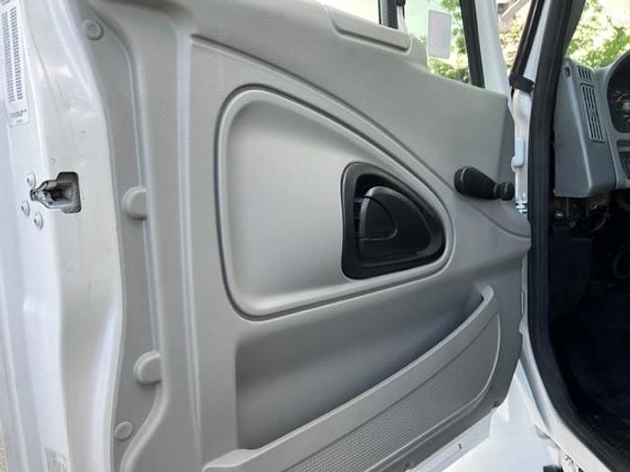 Used 2005 International 4400 FLATBED  72FT OVER CENTER BUCKET TRUCK