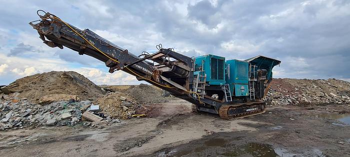 Used 2014 Powerscreen Pegson Premiertrak R 400