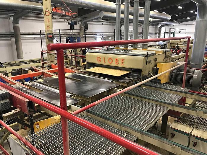 Used Globe Trim saw( equalizer saw ) for plywood