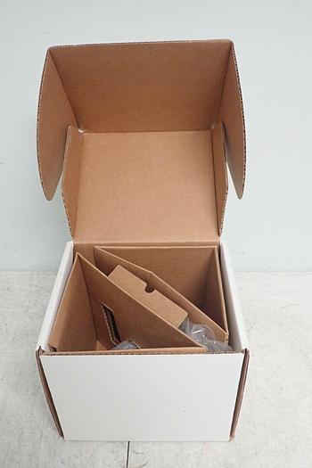 Used AIRGAS Shimadzu Regulator for GC (He, Ar, N2) 2-stg Reg 0-100 Psig 1/8” SS Comp