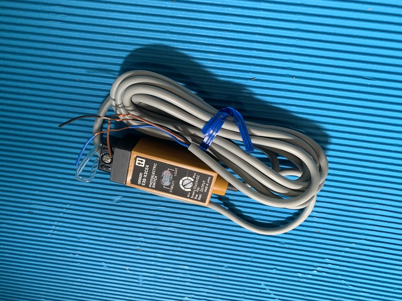 Used Omron Photoelectric Switch E3S-X3CE4