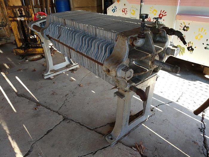 Used SIZE 18 SPERRY FILTER PRESS  (#9692)