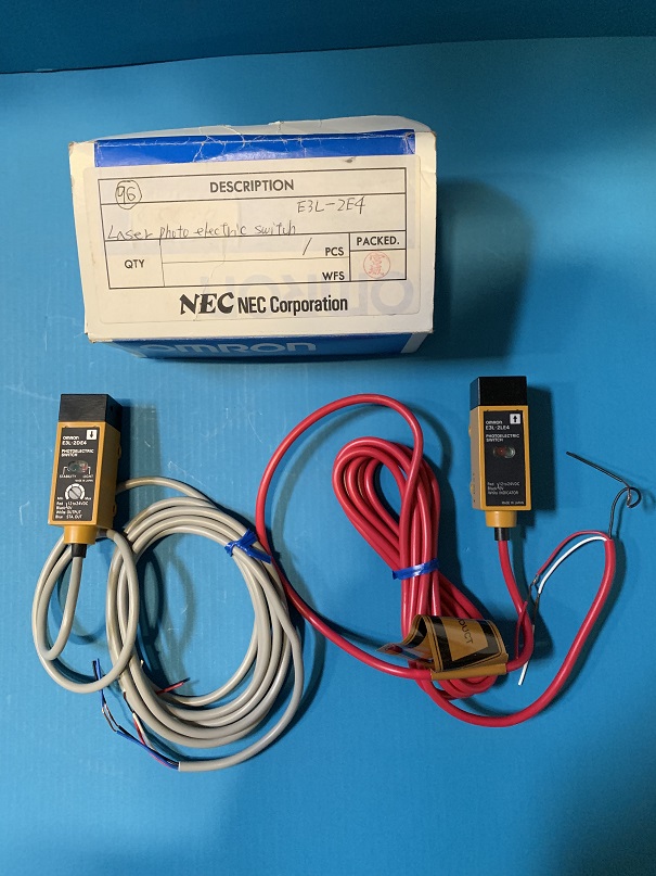 Used Omron Laser Photoelectric Switch E3L-2E4