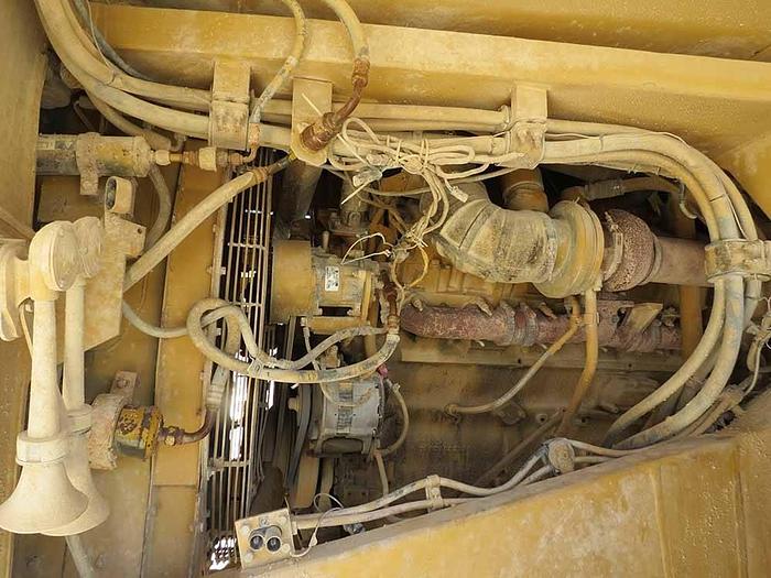 Used 2005 CATERPILLAR 775E