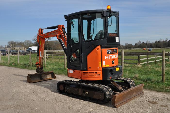 Used 2016 HITACHI ZAXIS 26U