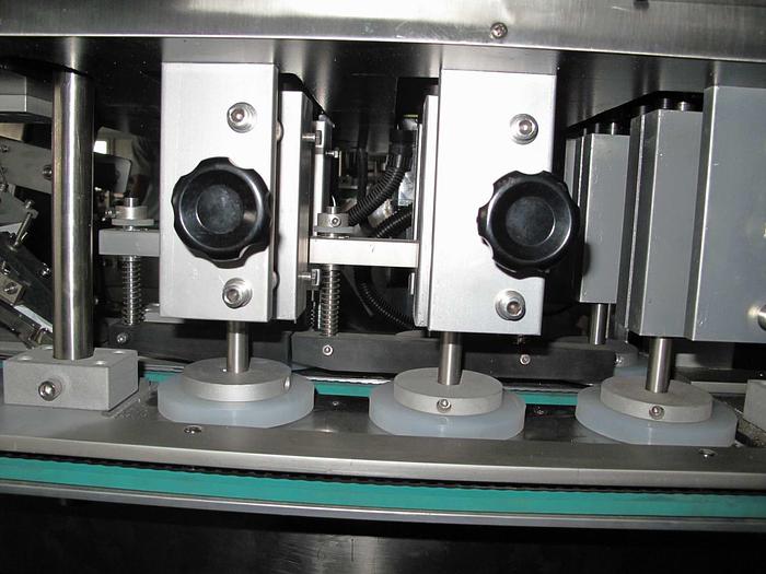 NEW HIGH SPEED SPINDLE CAPPER WITH ELEVATOR – MODEL XG-120 (#9600)