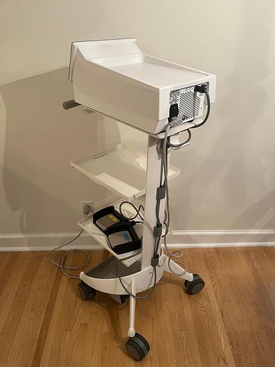 Used Ellman Pelleve S5 IEC RF Wrinkle Reduction System w/ accesories