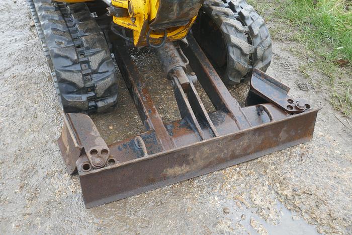 Used 2016 JCB 8018 CTS