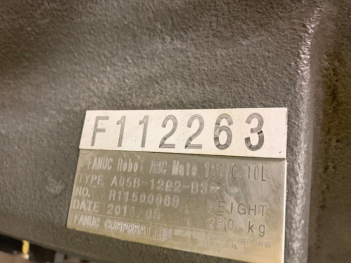 Used 2011 FANUC ARCMATE 120iC/10L 6 AXIS CNC MIG WELDING ROBOT WITH R30iA CONTROLLER (SEVERAL AVAILABLE)