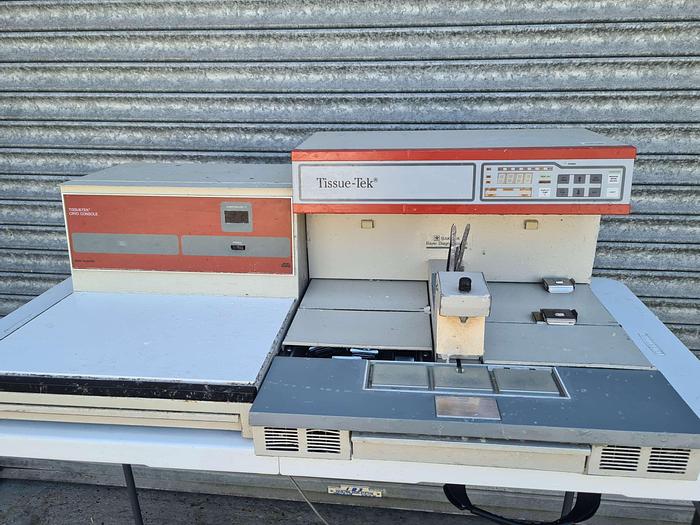 Used Tissue-Tek 4715 Embedding Console with Cryo Console