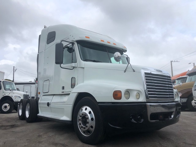 2008 FREIGHTLINER CENTURY HI RISE PRO SLEEPER TRUCK
