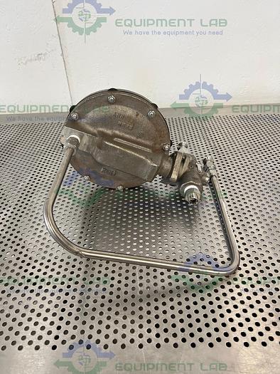 Used Fisher Controls  Y690AHM Pressure Reducing Regulator