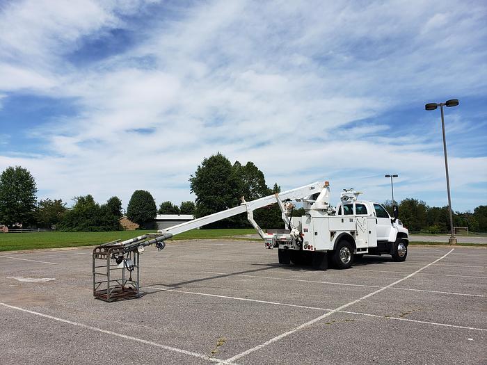 Used 2008 GMC C7500 w/ ALTEC A40P Cable Placer Bucket Truck