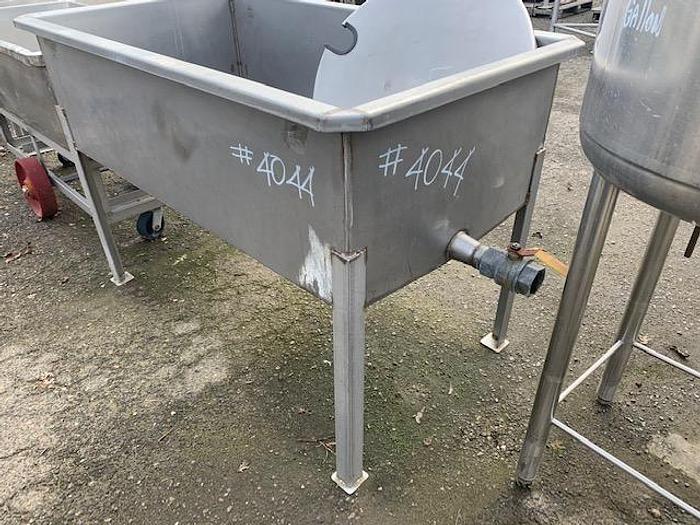 Used 120 Gallon Rectangular Stainless Steel Tank