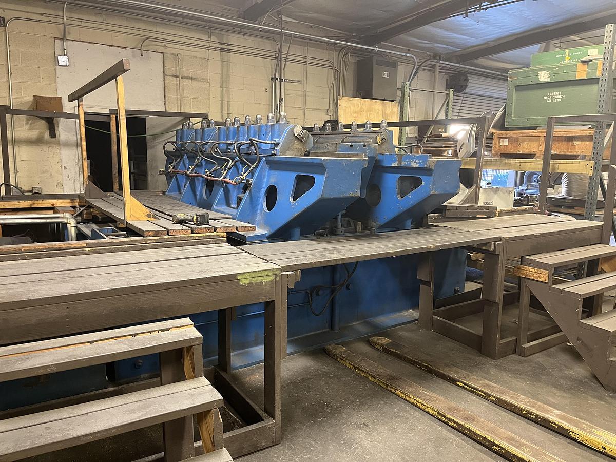 Used ERCO 300 Ton Stretch Press