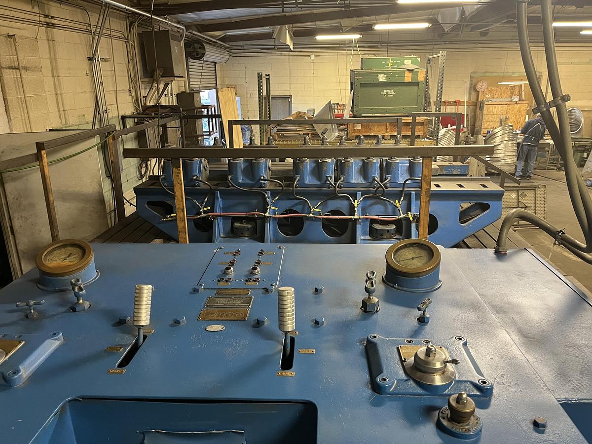 Used ERCO 300 Ton Stretch Press