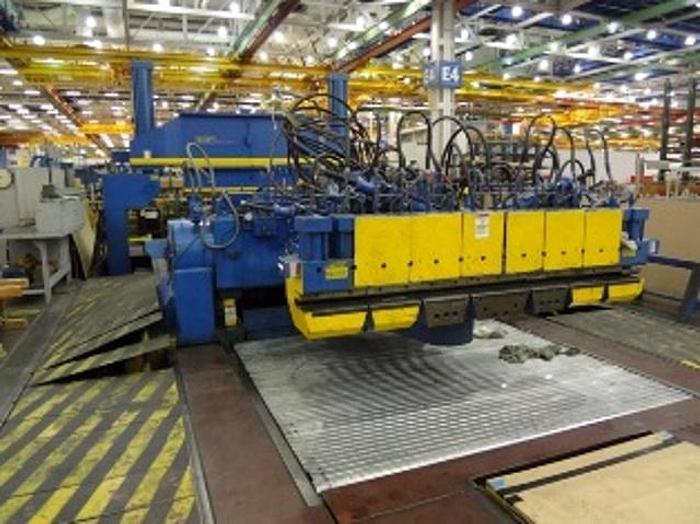 Used L & F Industries 1000 Ton Sheet stretch forming press L1000