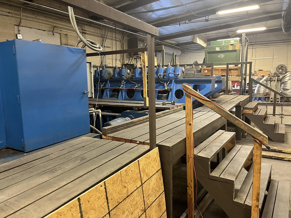 Used ERCO 300 Ton Stretch Press