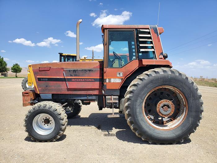 Used 1982 International 5488 Tractor