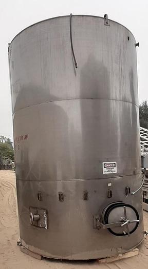Used Tank, 5,215 Gallon, S/st, CT/FB, 8.5' x 1', Coils #S743352