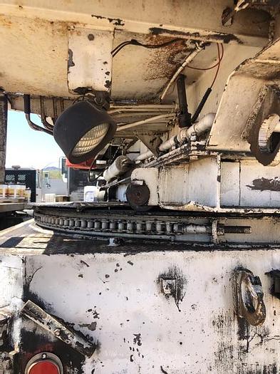 Used HB21242 Texoma 330 mounted on a 1985 Ford LT9000 Texoma 330