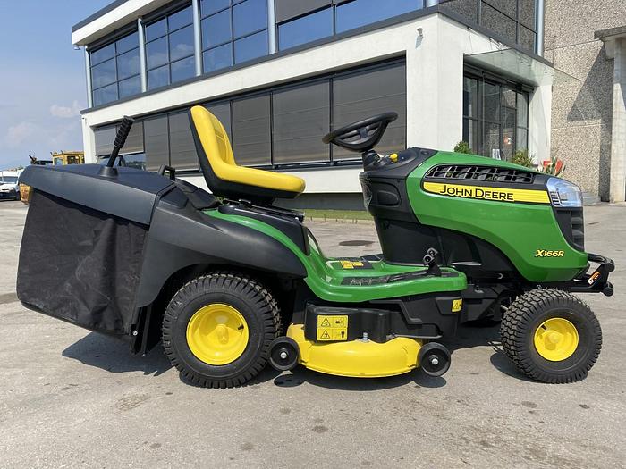 JOHN DEERE X166R