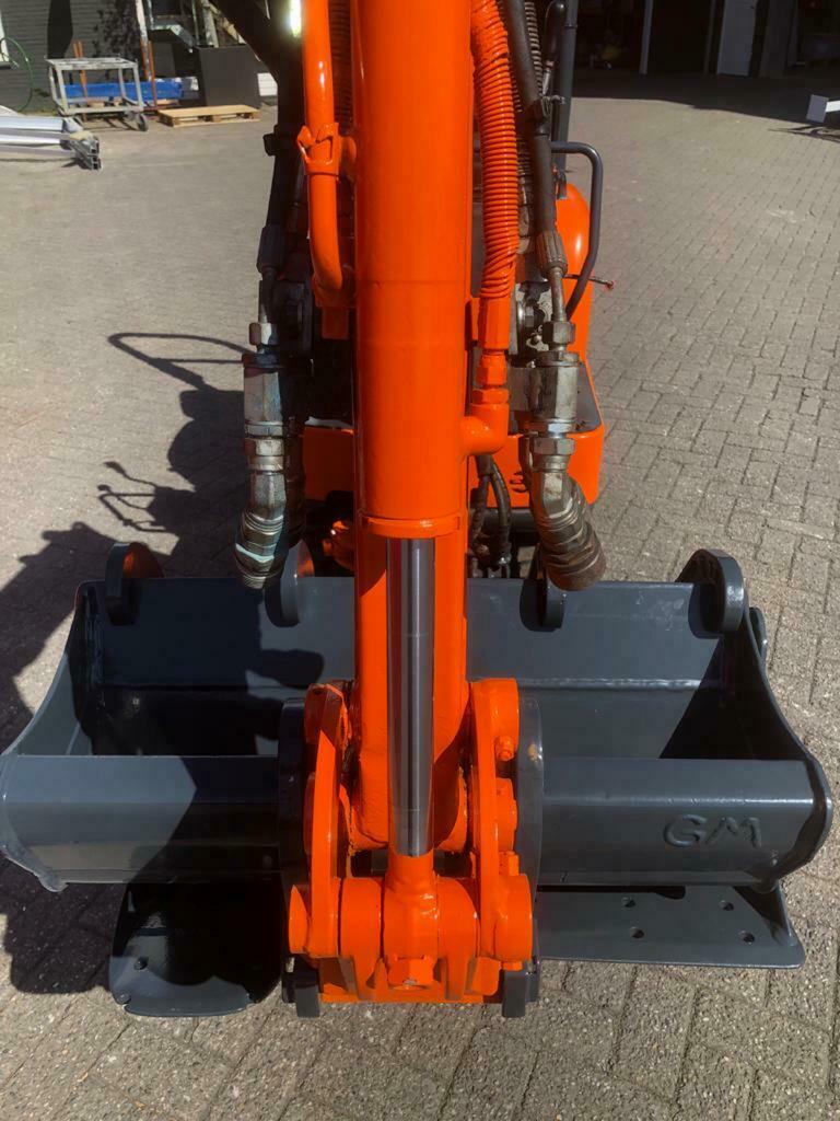 Gebruikt 2013 HITACHI AX08-3