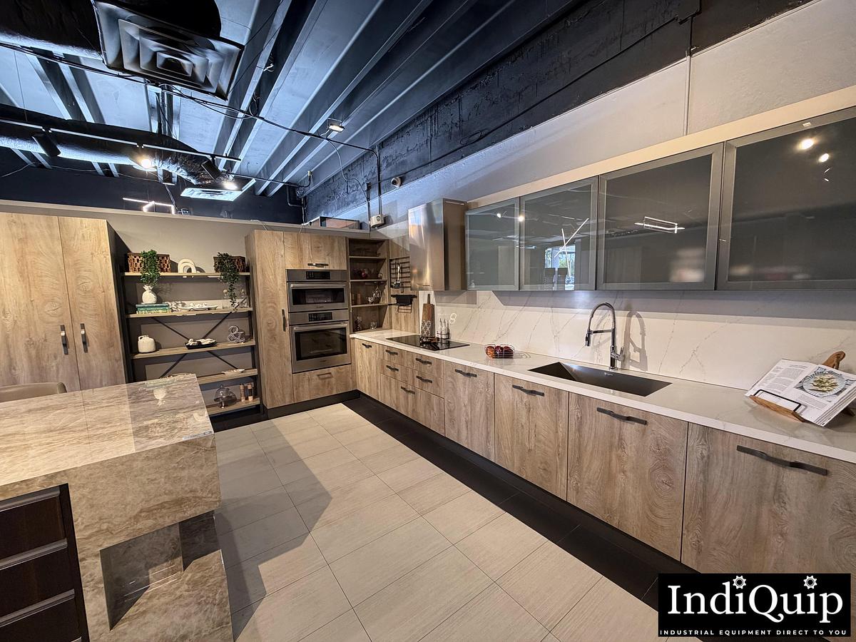 Used Complete Kitchen, Bath & Flooring Showroom Asset Package – Cabinets, Displays, Fixtures & Materials