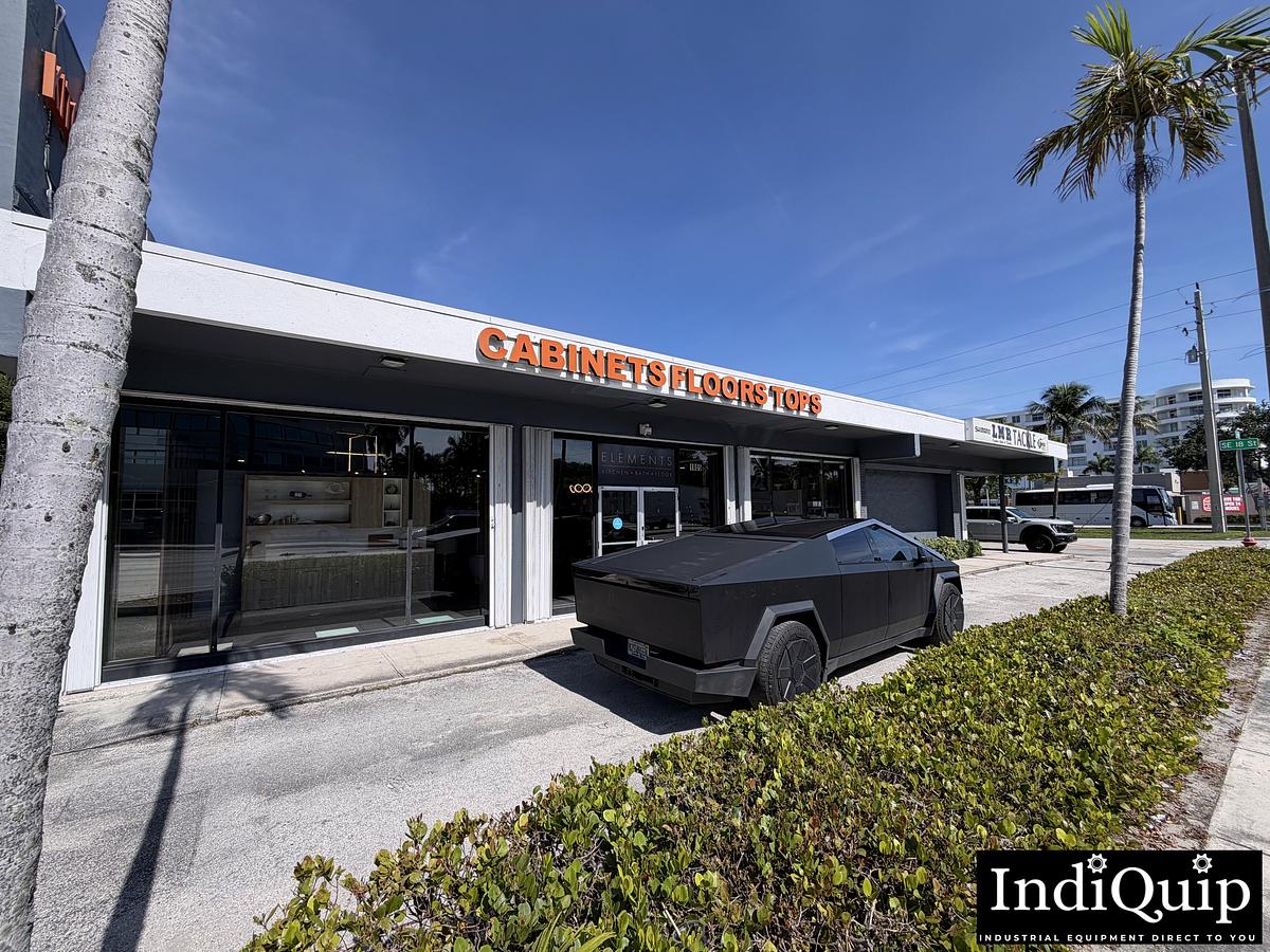 Used Complete Kitchen, Bath & Flooring Showroom Asset Package – Cabinets, Displays, Fixtures & Materials