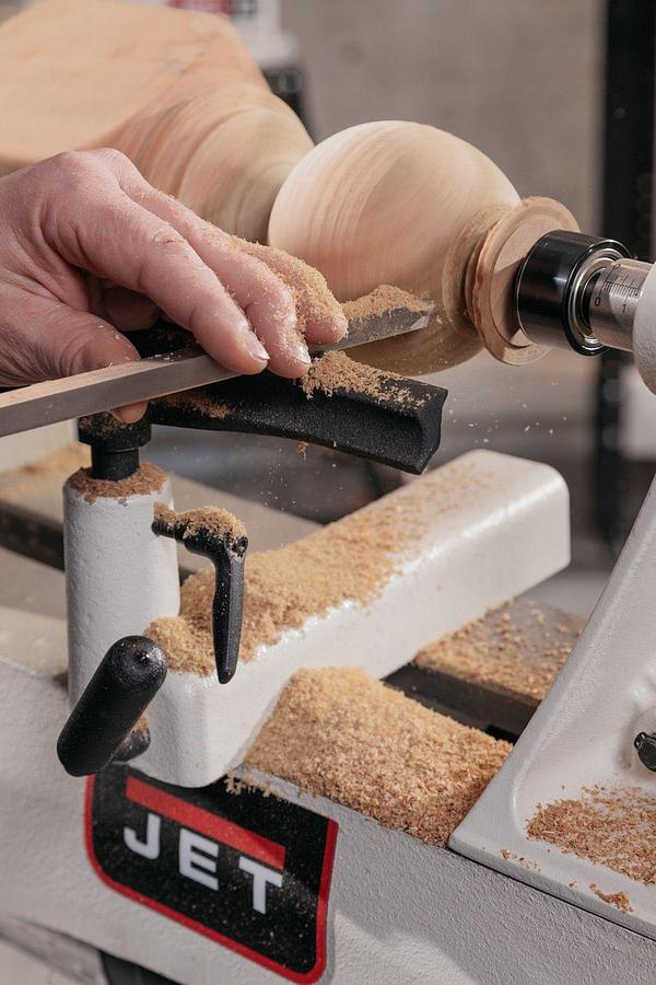 JWL-1221VS 12'' x 21'' Variable Speed Wood Lathe