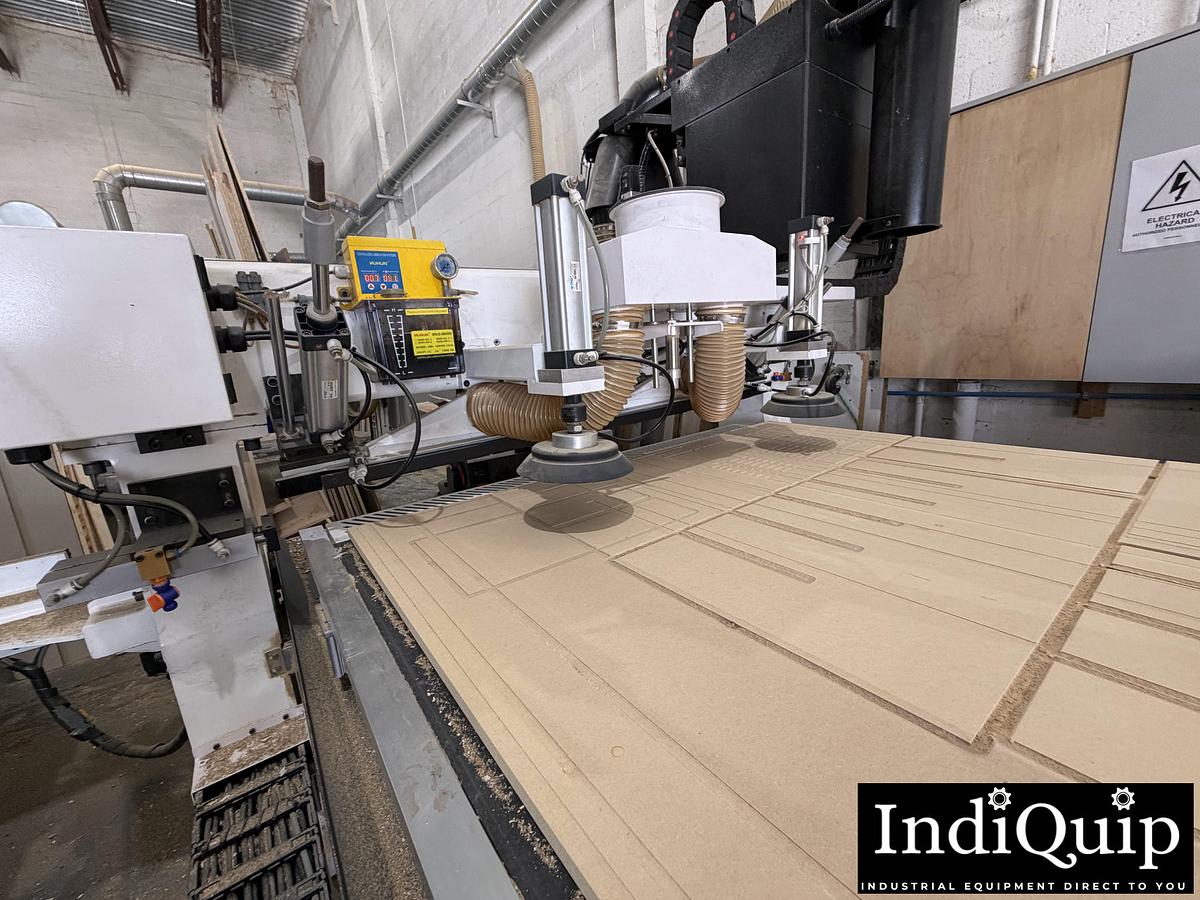 Used 2023 CNC Factory Sidewinder XPR 4' x 8' CNC Router