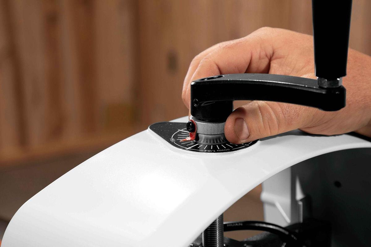 JWDS-2244OSC Oscillating Drum Sander With Closed Stand