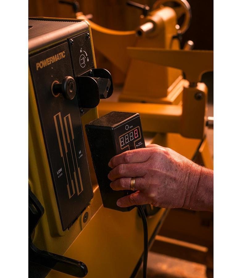 3520C Lathe, 2HP, 1PH, 220V