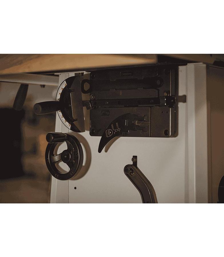 The JPS-10 1.75 HP 115V 52" Proshop Tablesaw with Cast wings