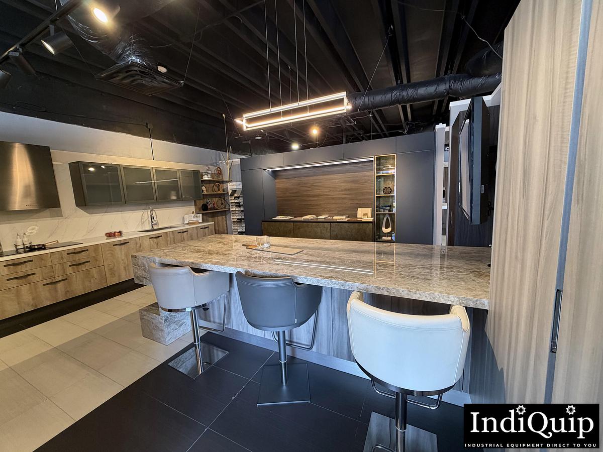 Used Complete Kitchen, Bath & Flooring Showroom Asset Package – Cabinets, Displays, Fixtures & Materials
