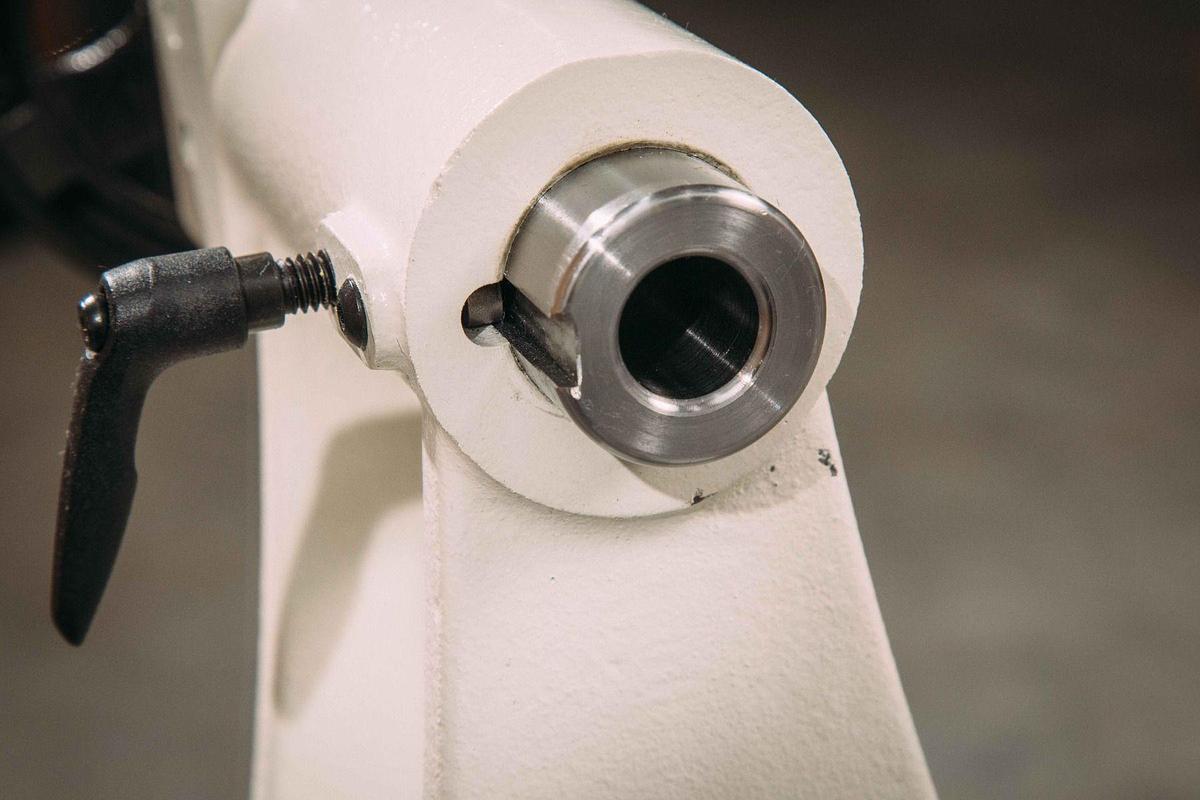 JWL-1840EVS 18" x 40" Wood Lathe