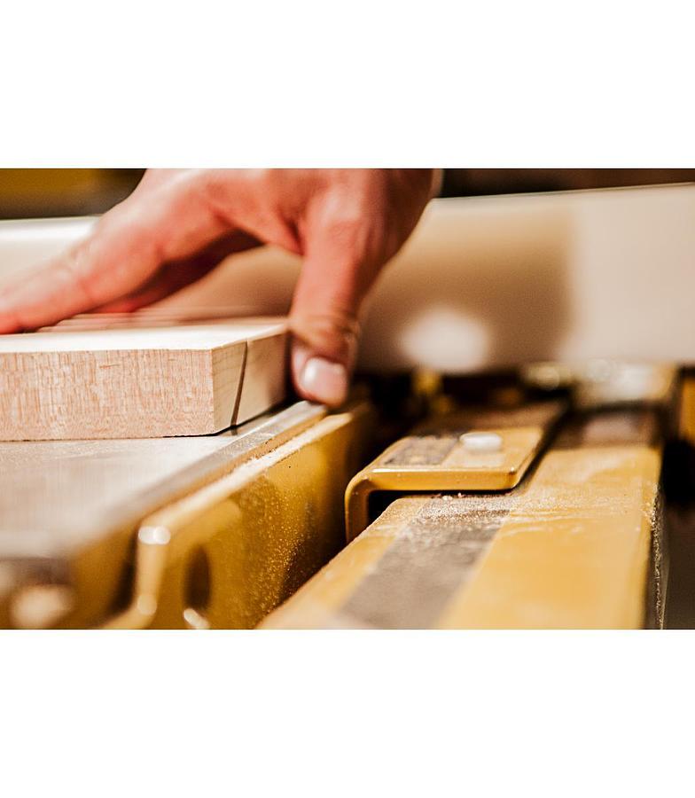 2000B table saw - 5HP 3PH 230/460V 50" RIP w/Accu-Fence & Workbench