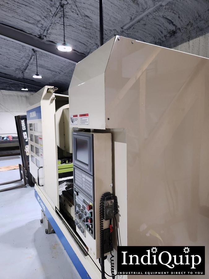 Used 2005 Okuma MC-V 4020 CNC Vertical Mill with 4th Axis
