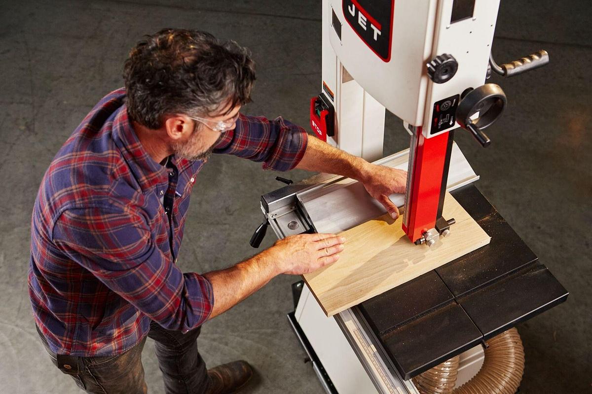 JET Black 14" Bandsaw  1.75HP, Single Phase, 115/230V, JWBS-14SFX-BLK