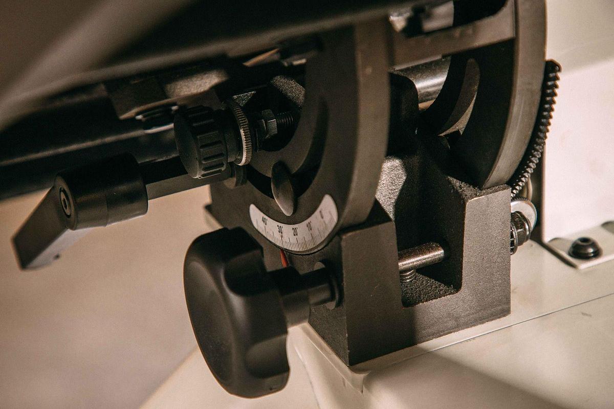 JWBS-15-3, 15-Inch Woodworking Bandsaw, 3 HP, 1Ph 230V