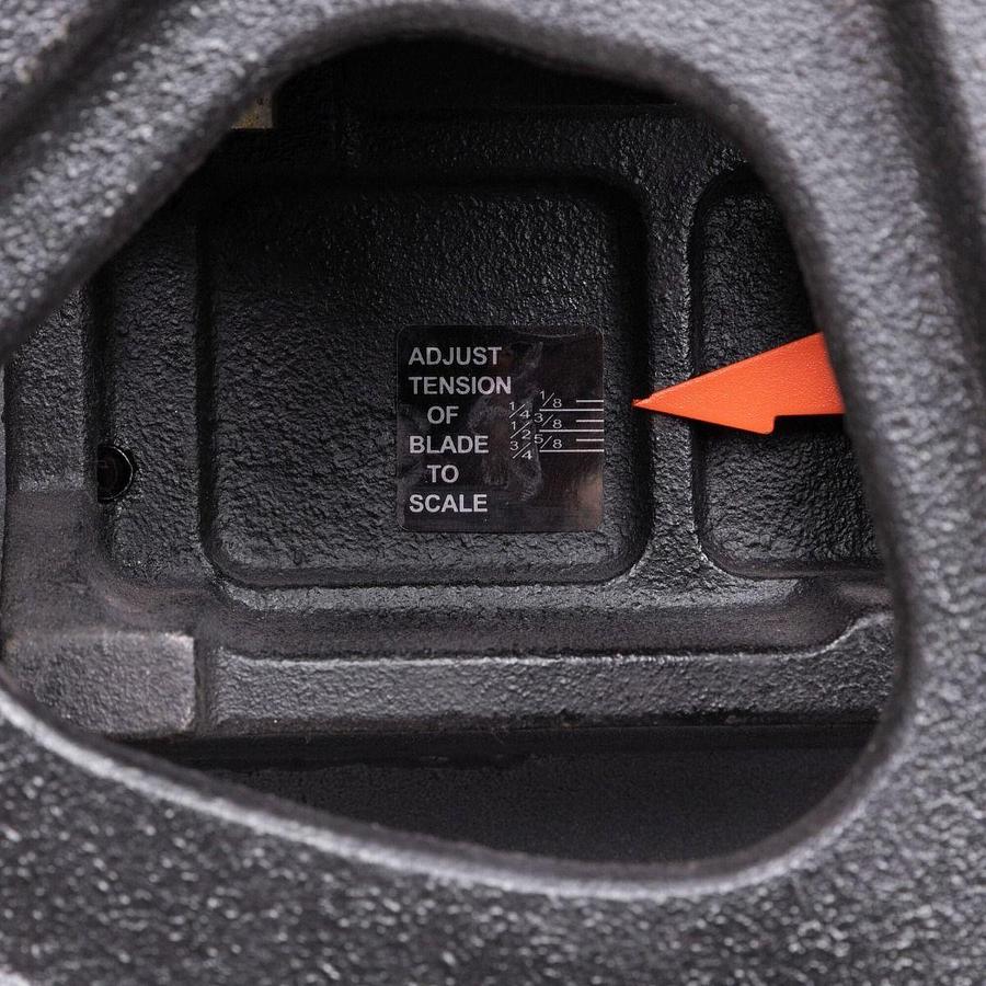 18" Continuous Variable Speed Vertical Bandsaw VBS-1813VS-DC