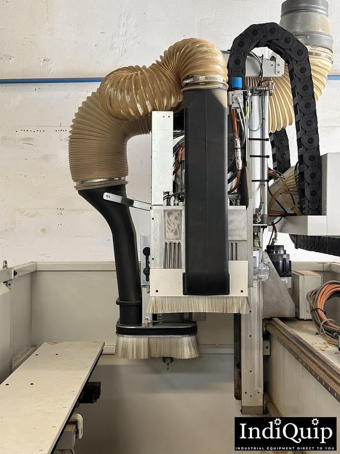 Used 2021 SCM Morbidelli M90 4’ x 10’ CNC Router