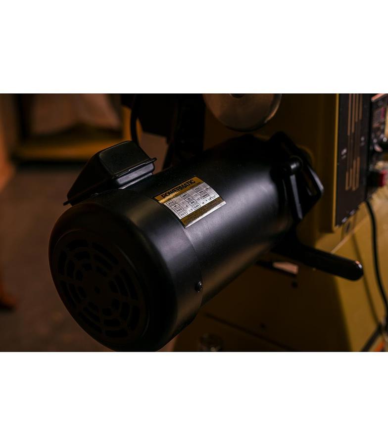 3520C Lathe, 2HP, 1PH, 220V