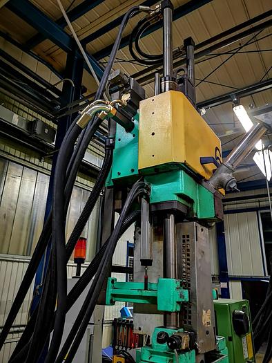 Used 2001 ARBURG 270 S 150-60 U - ALLROUNDER