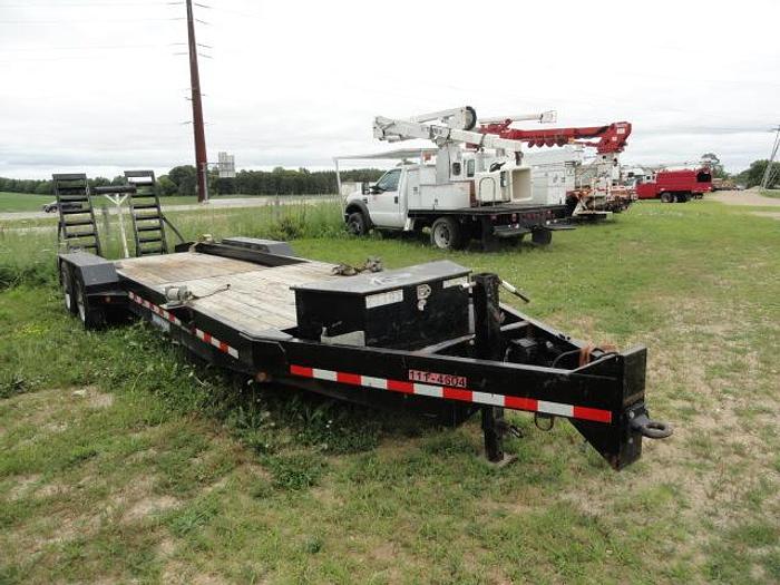 Used 2014 skylift/ versalift SUPER ARBORIST 53/VST521
