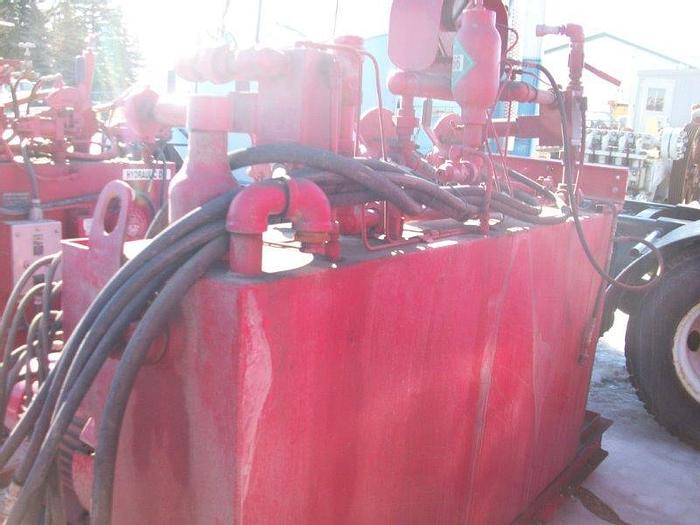 Used Oilco 3 Station Closing Unit / Accumulator